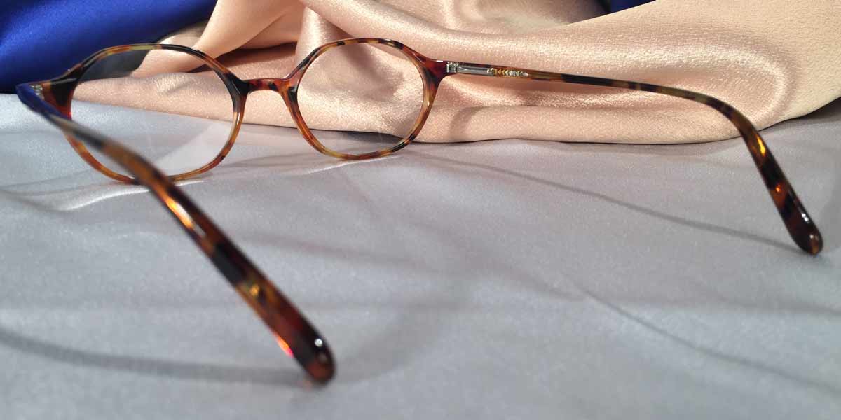 Back view of Trumpets tortoiseshell hexagon eyeglasses