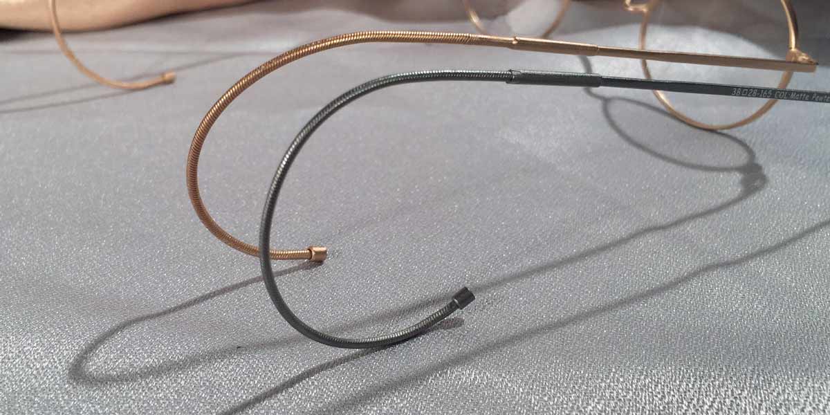 Detail view of Windsors oval metal eyeglasses temples