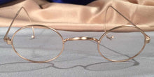 Load image into Gallery viewer, Front view of Windsors gold matte eyeglasses
