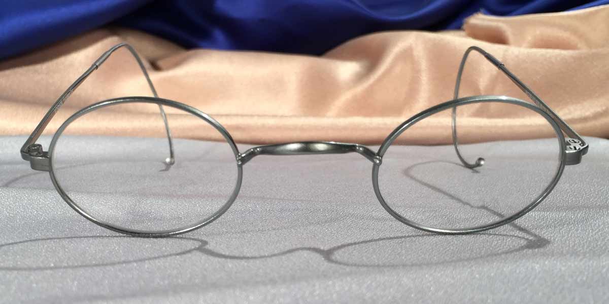 Front view of Windsors pewter eyeglasses